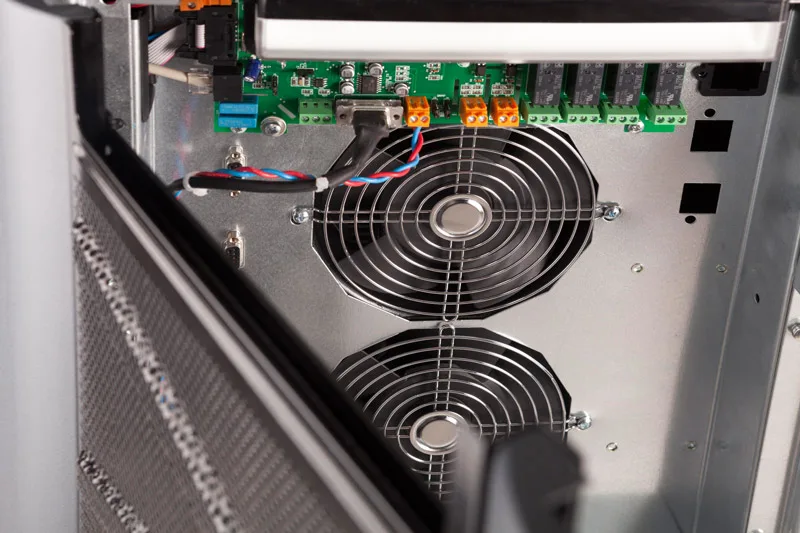 Keor T EVO 10–60 kVA, vedere 14